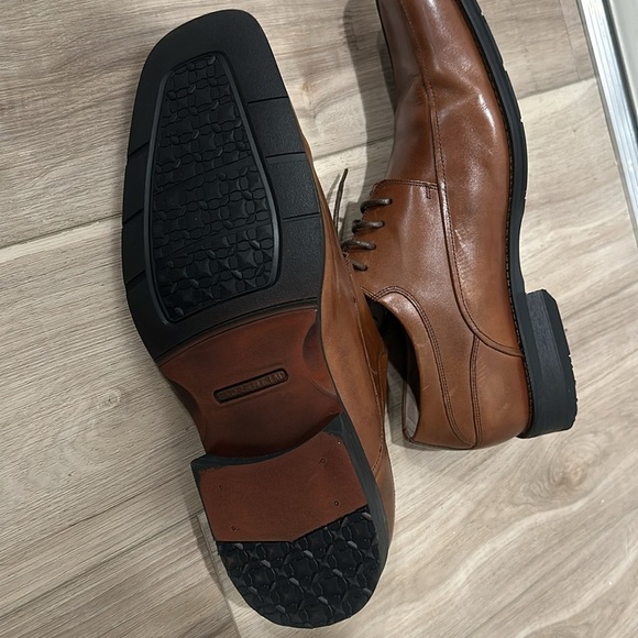 Florsheim comfortech  dressy shoe - Picture 6 of 6